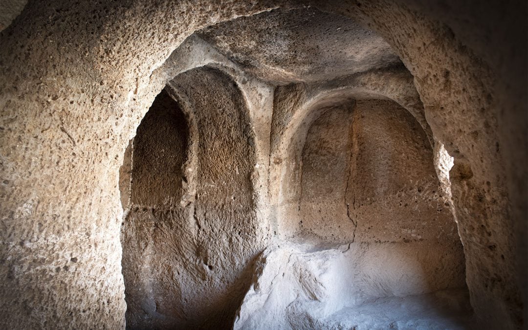 SMALL CHAMBER TOMB AT DARA ANCIENT SITE