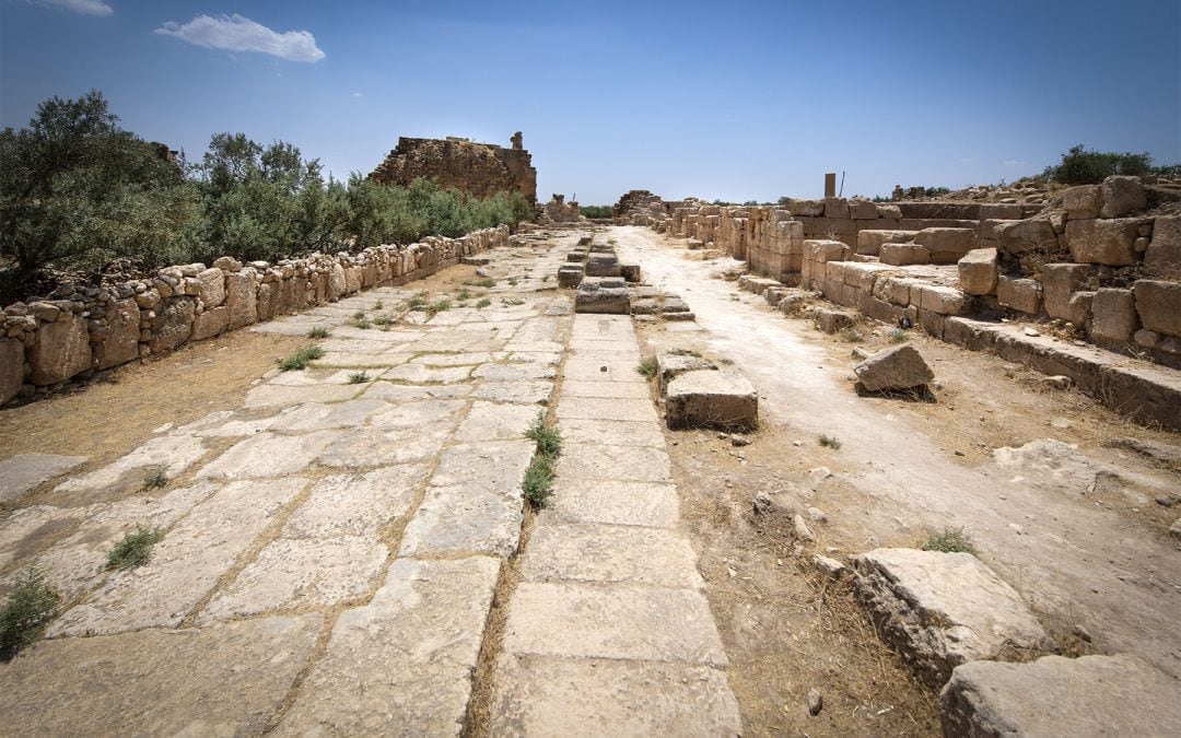 THE MAIN STREET AT DARA ANCIENT SITE