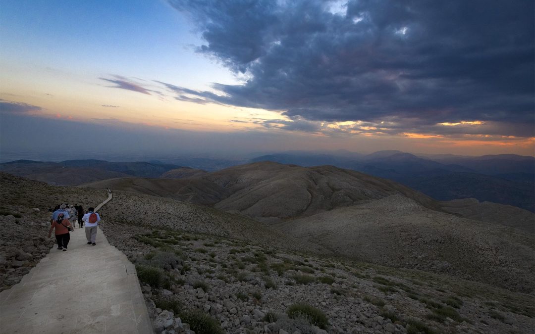 THE WEST PROCESSIONAL WAY ON MOUNTAIN NEMRUT