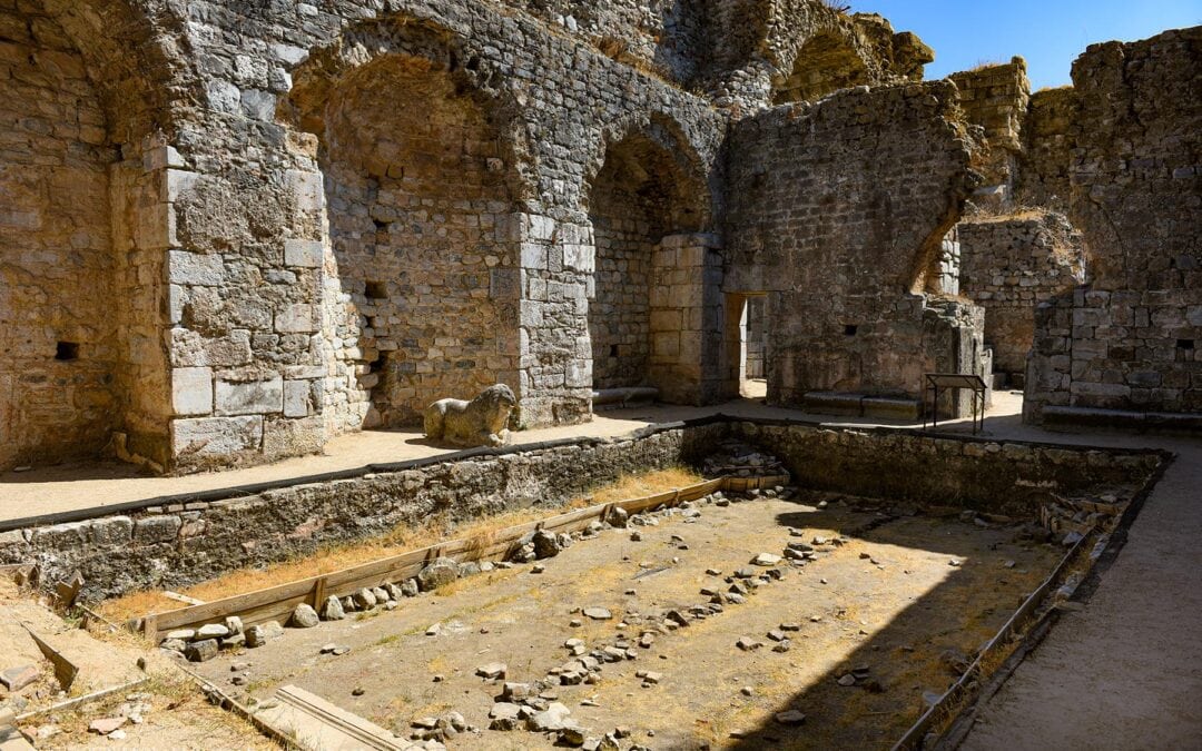 FAUSTINA BATH'S FRIGIDARIUM AT MILETUS